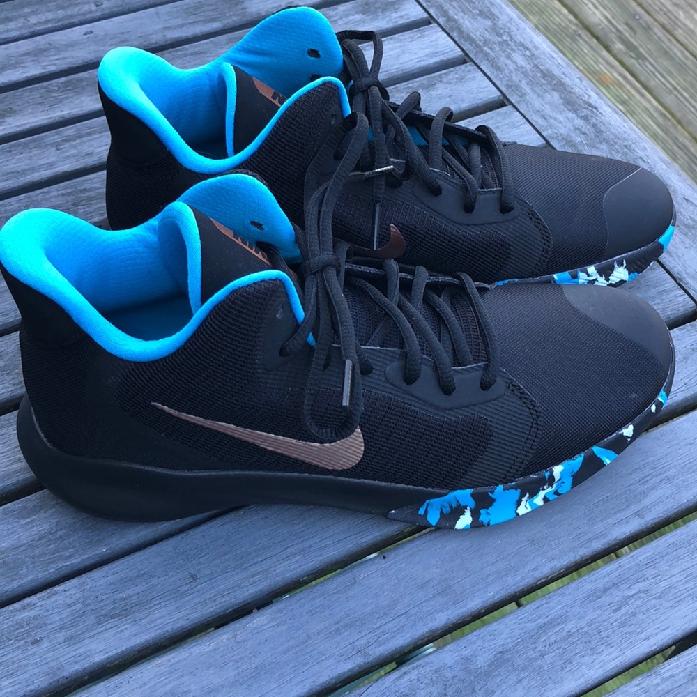 Nike men’s hi top sneaker